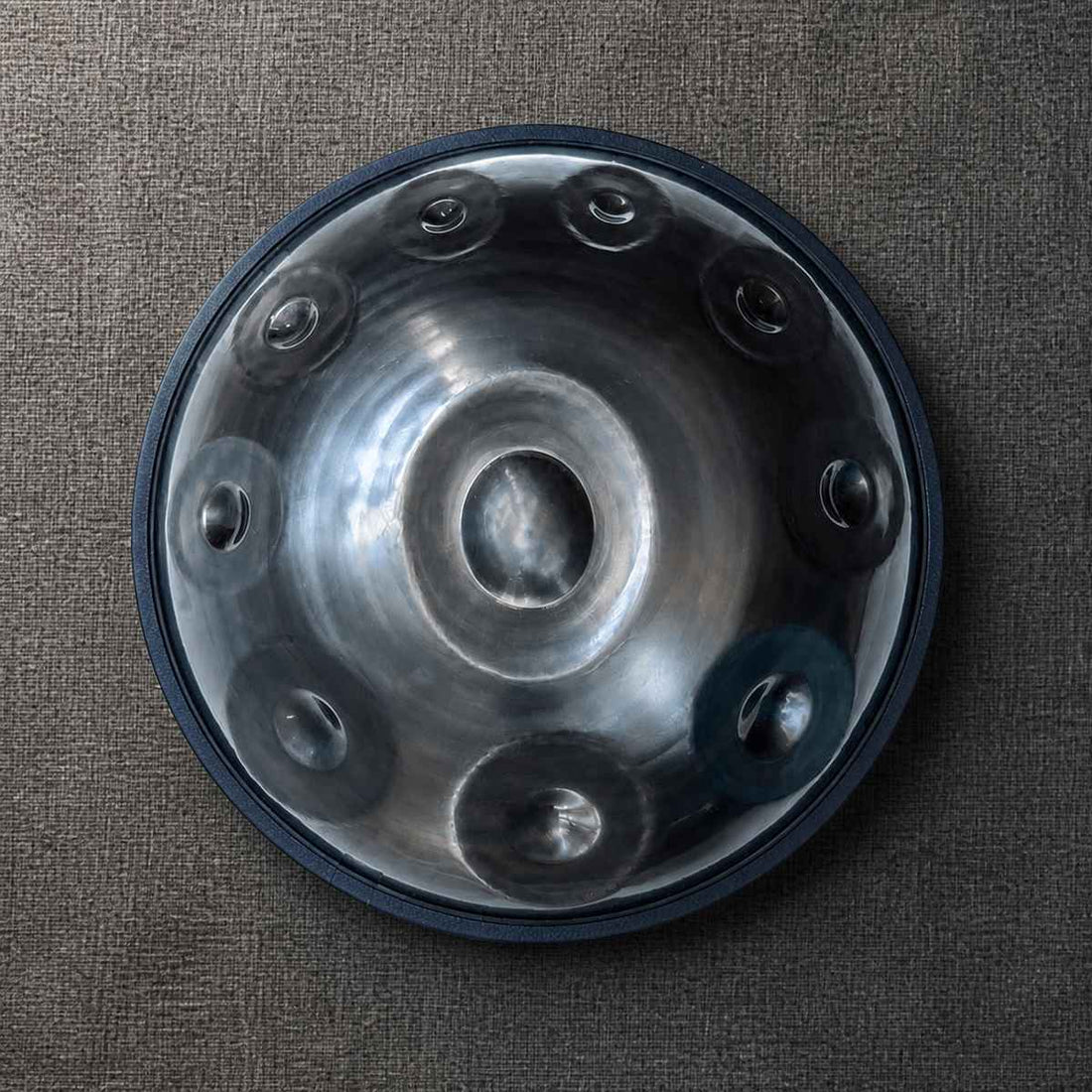 Handpan Black Knight Kurd oder Keltisch D-Moll 10 Noten – handgestimmt