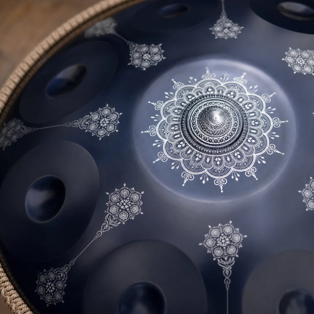 Handpan C-Dur 9–12 Noten – Edelstahl, handgraviert