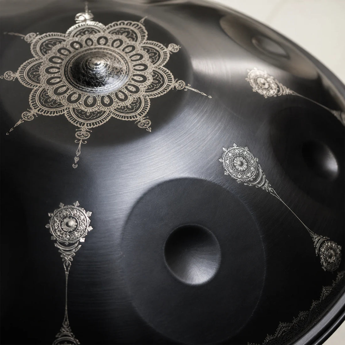 Handpan D-Moll 9–12 Noten – Premium-Stahl