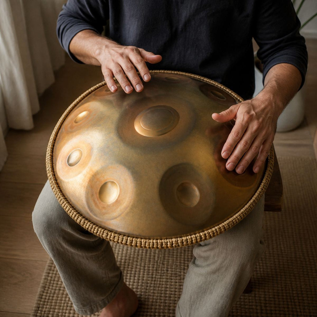 Handpan Kurd D-Moll 17 Noten doppelseitig – mit Gong-Skala