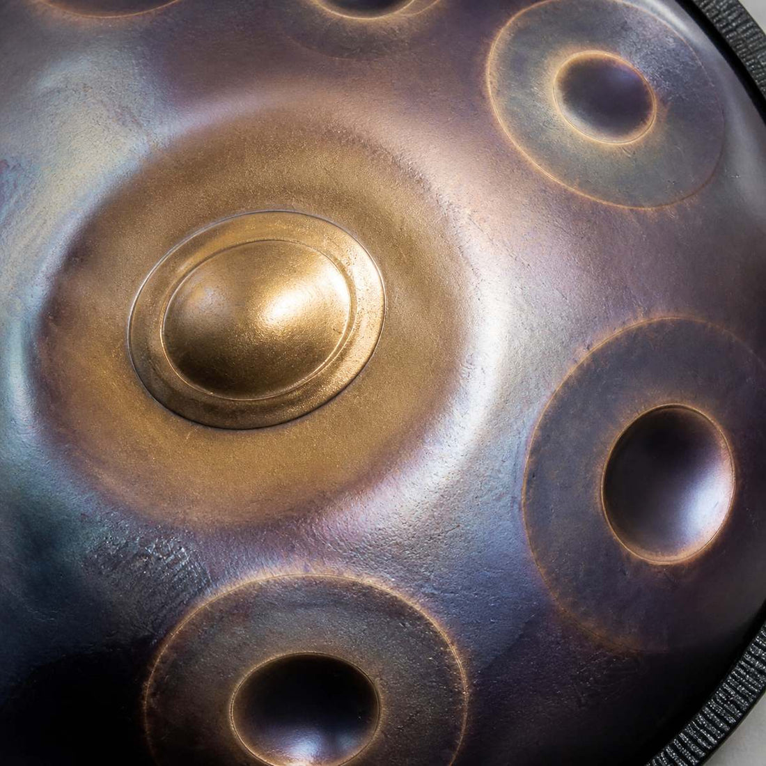 Handpan Galaxy Kurd D Minor 10 Notes - Purple Gradient